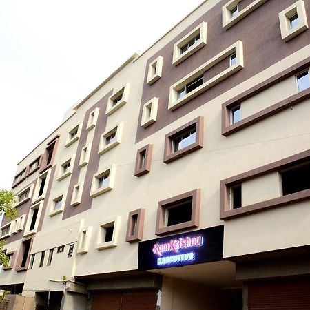 Hotel Ramkrishna Executive Barsi Bagian luar foto